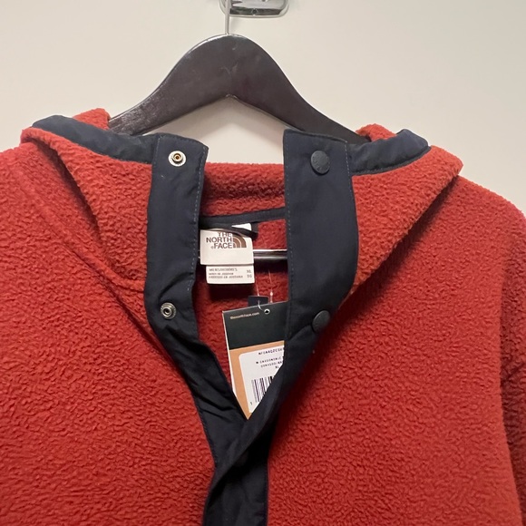 North Face Carbondale 1/4 Snap Fleece Hoodie - NWT - Picture 5 of 8